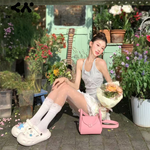 刘宇同款洞洞鞋男女同款