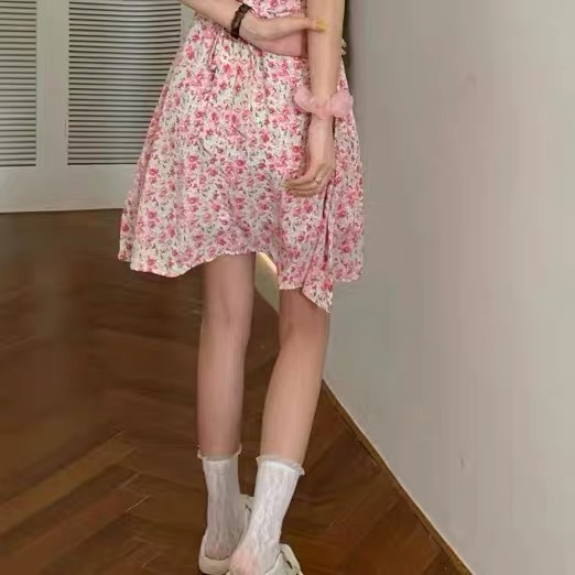 甜酷少女蕾丝中筒袜 透视镂空小短袜女 脚踝小腿袜堆堆网袜黑白色