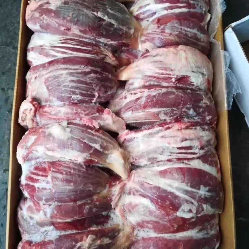 新鲜带筋腱子腿肉卤菜批发