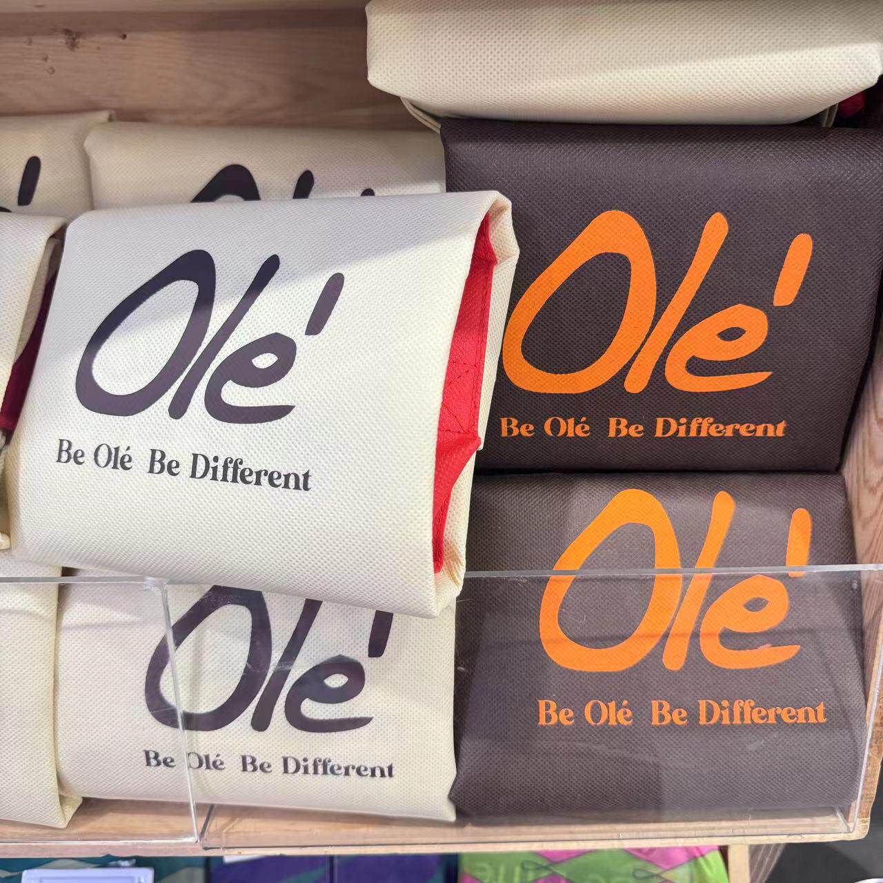 ole超市无纺布购物袋环保袋