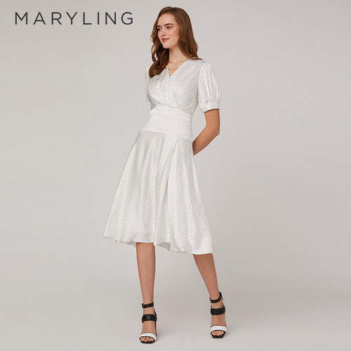 MARYLING圆点泡泡袖连衣裙