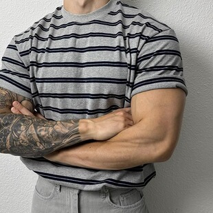 特大码300斤港风复古硬汉健身运动短袖条纹t恤男夏季宽松潮牌体恤