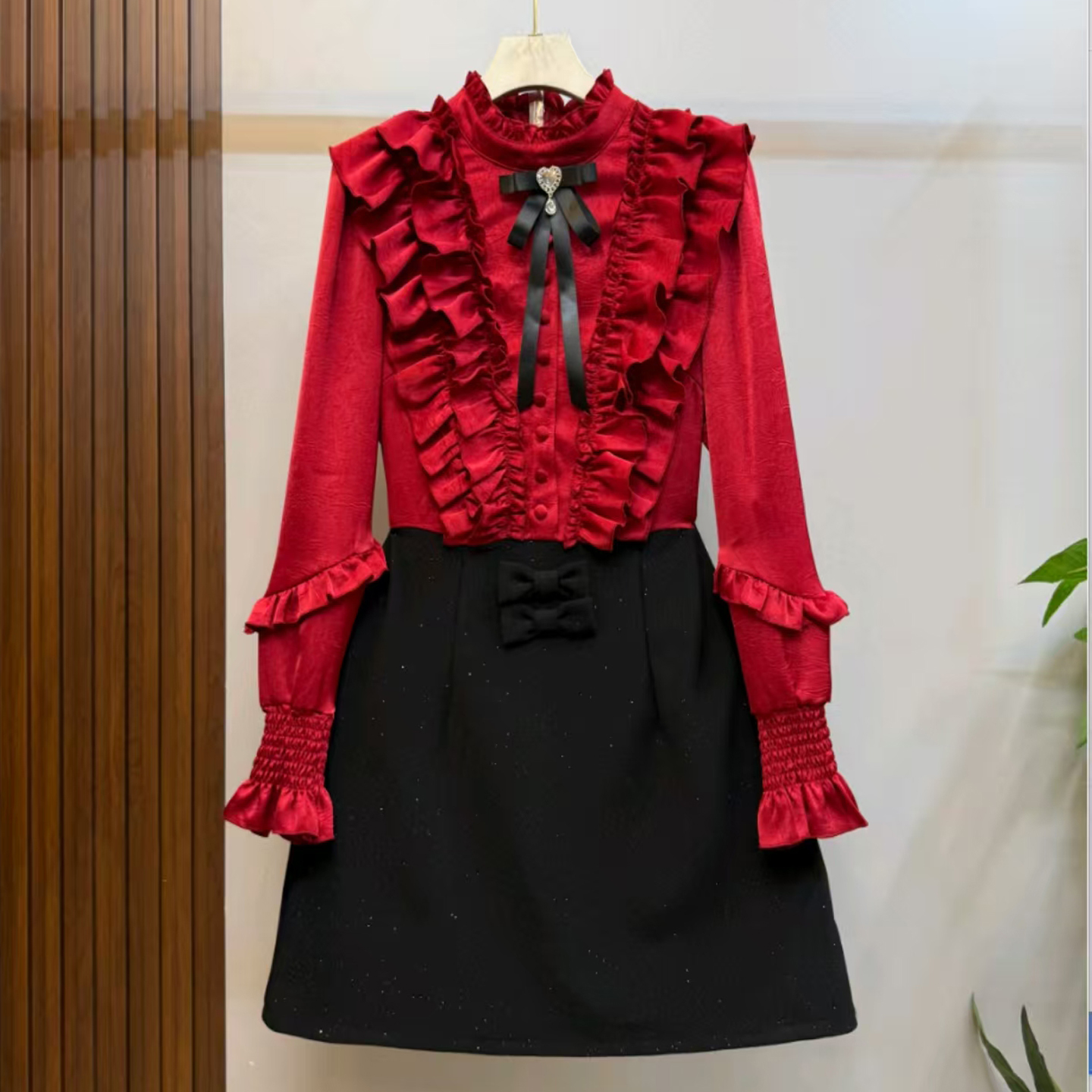 胖妹妹冬季大码连衣裙遮肉显瘦气质打底裙百搭洋气新中式半高领