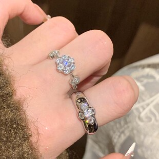 指间生花~花朵镶钻戒指女小众设计尾戒指女轻奢高级感开口食指环