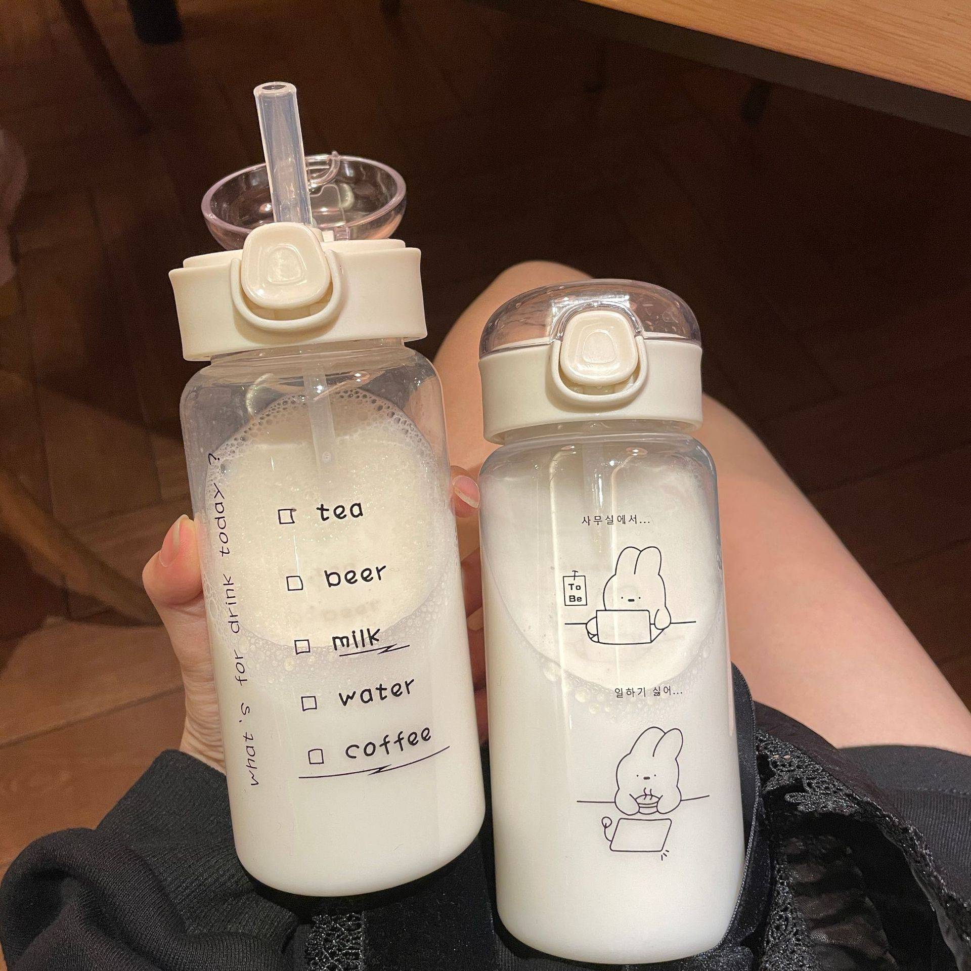 杯子高颜值塑料吸管水杯耐高温