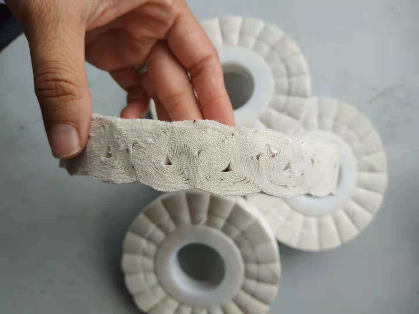 s型封边机抛光轮布轮极东南兴全自动封边机配件豪迈马氏木工机械