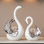 水晶天鹅摆件一对高级感小众客厅酒柜电视柜装 饰品结婚送新人礼物
