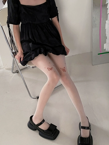 Печать рисунка бабочки чулки самки сексуальные чистый белый шелк тонкий анти -крошечный шелк шелк y2k ноги черный шелковый свет артефакт