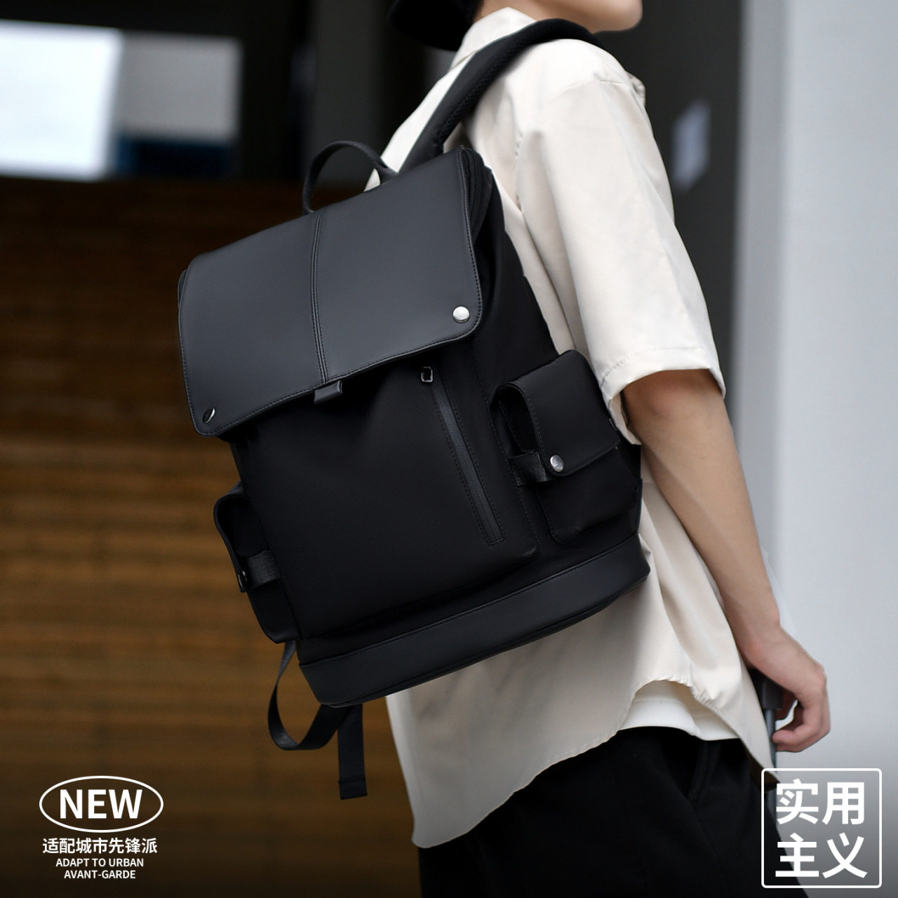 新款男士双肩包大容量防水商务旅行背包轻便电脑包简约休闲