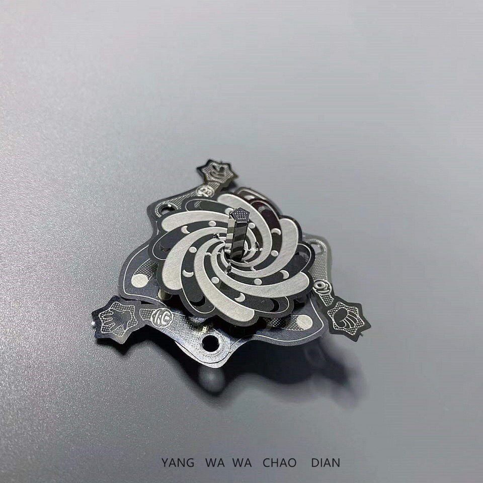 种花家 咱们一起拼个猜拳陀螺吧! diy手工制作3D立体拼图金属模型