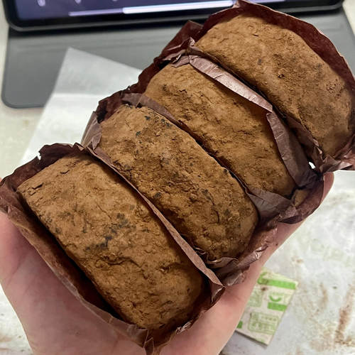 馋疯了！巧克力泥巴啃着太过瘾了