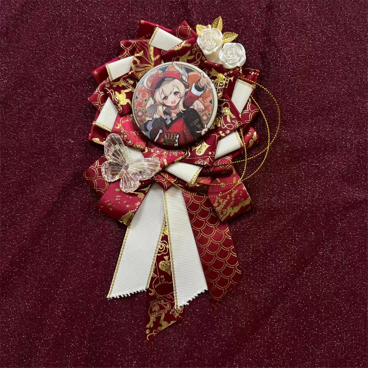 复古蝴蝶拖尾吧唧托白菜价痛包装饰物谷子58mm谷美古风徽章托