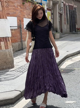 夏季薄款黑色防晒透气网纱短袖上衣女紫色褶皱吊带连衣裙两件套装