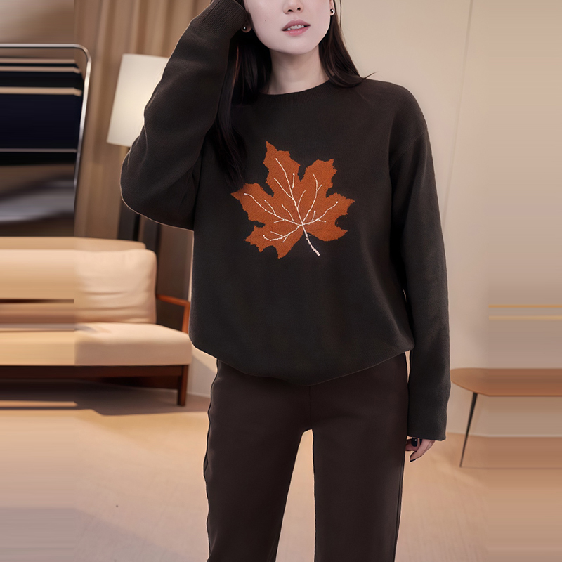 慵懒风圆领枫叶刺绣针织衫女