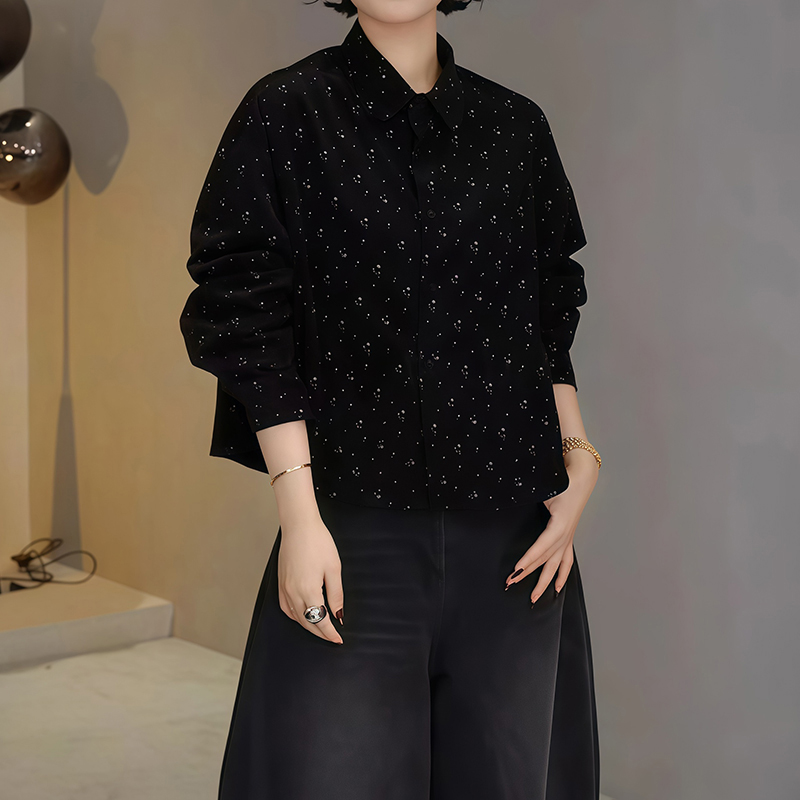 高级翻领碎花长袖衬衫