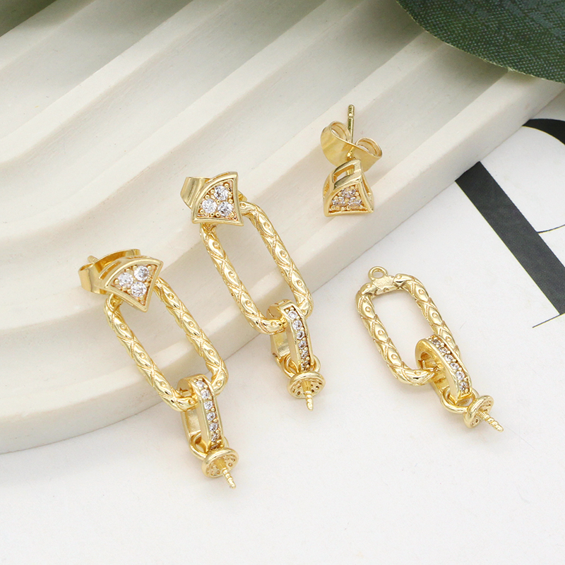 14k镀金银针镶嵌珍珠耳钉