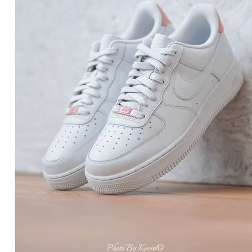 Nike Air Force 1 合成革 低帮 板鞋 男女同款 白粉
