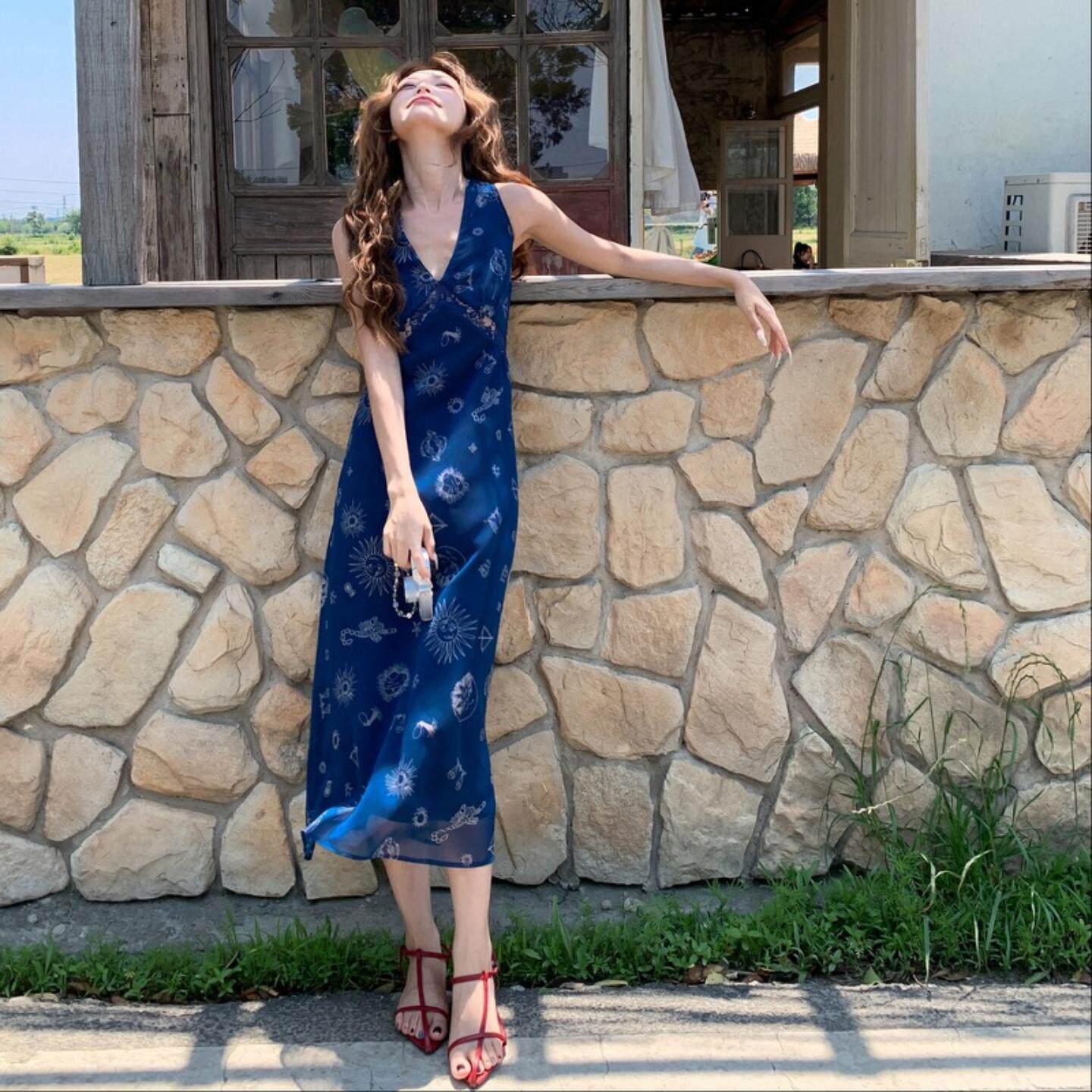 海边度假克莱因蓝挂脖吊带露背女