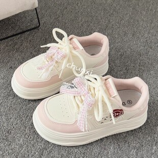 板鞋女款2026新款女童鞋子春季百搭小学生女鞋儿童运动鞋爆款洋气