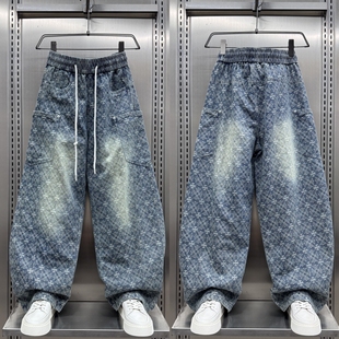 潮牌设计感满印提花潮流水洗工装牛仔裤男2025秋季潮流宽松弯刀裤