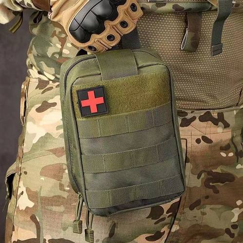 战术急救包便携应急医疗包登山包