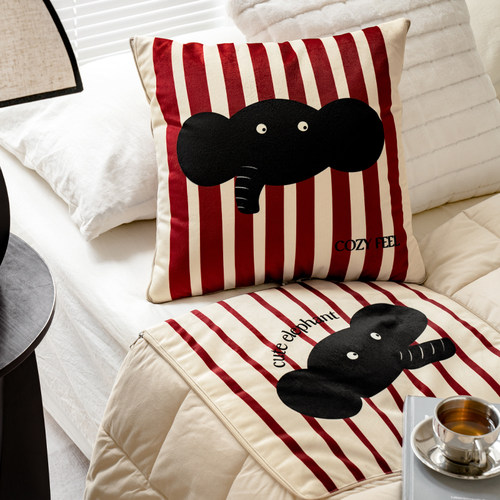 HOUOH抱枕被子可折叠空调被