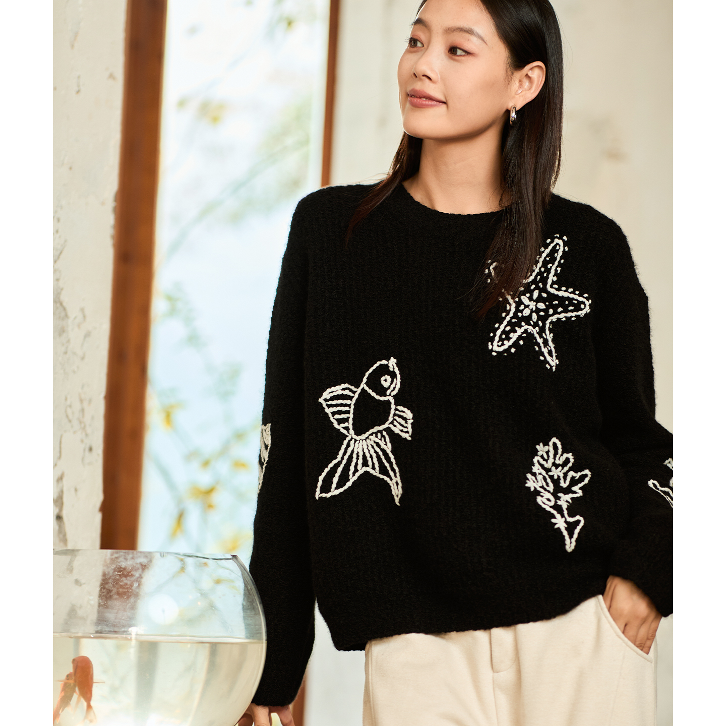 无色无味圆领羊毛羊绒套头毛衣女