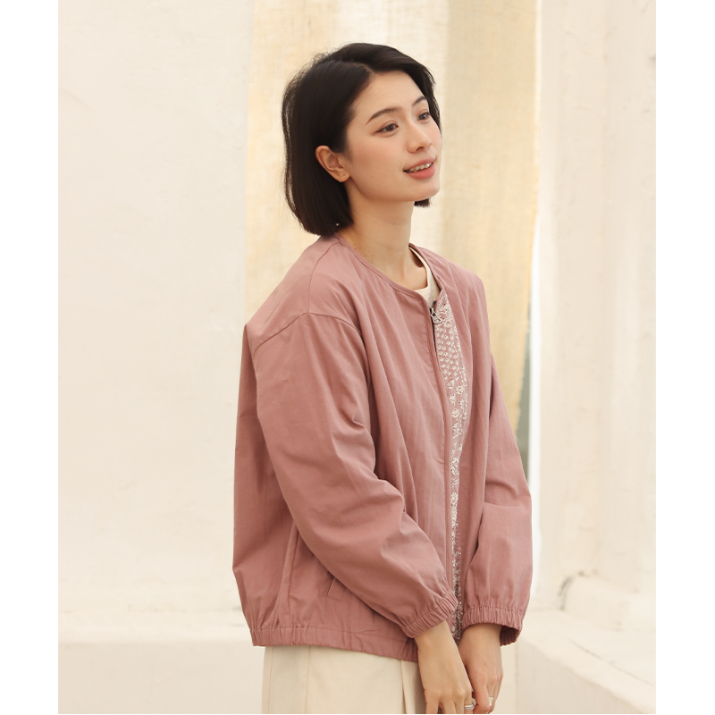 无色无味休闲设计感门襟圆领外套