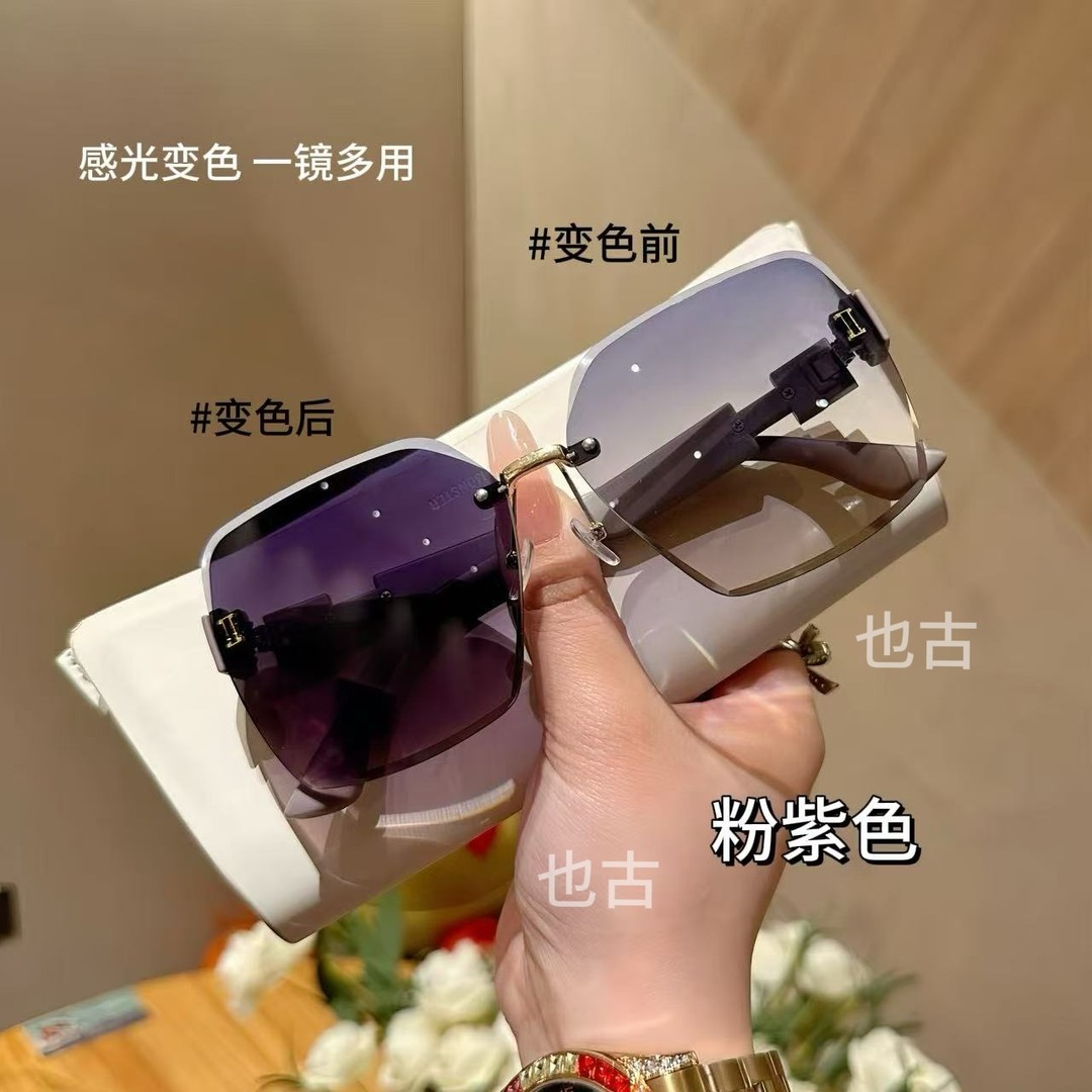 也古轻奢服配网红百搭显瘦无框太阳镜防紫外线墨镜大圆脸自带妆容