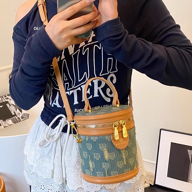 时尚水桶包高级百搭手机包