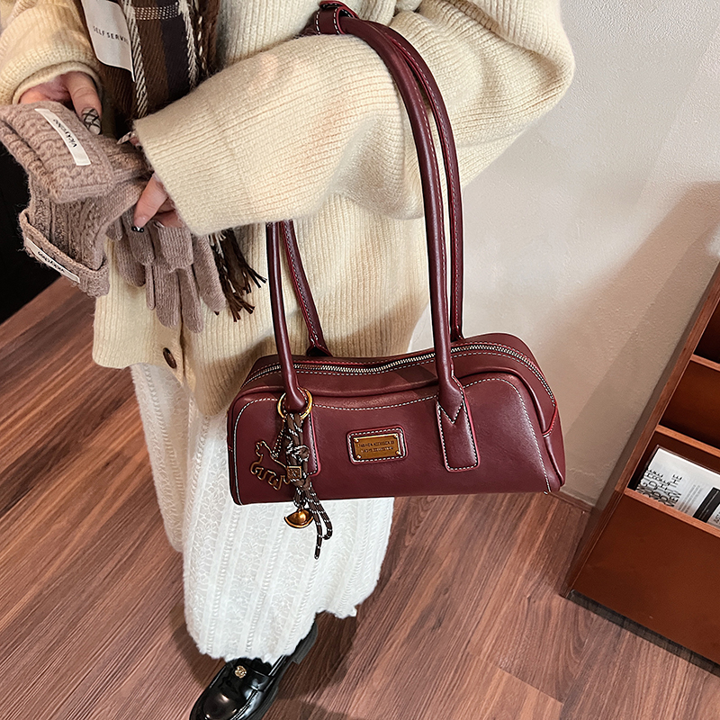 复古法棍包百搭单肩包斜挎包