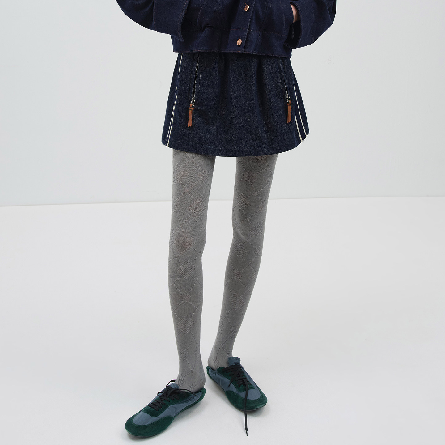 NMORE设计师品牌 25秋季新款 夜色蓝撞色织带时尚运动风牛仔短裙