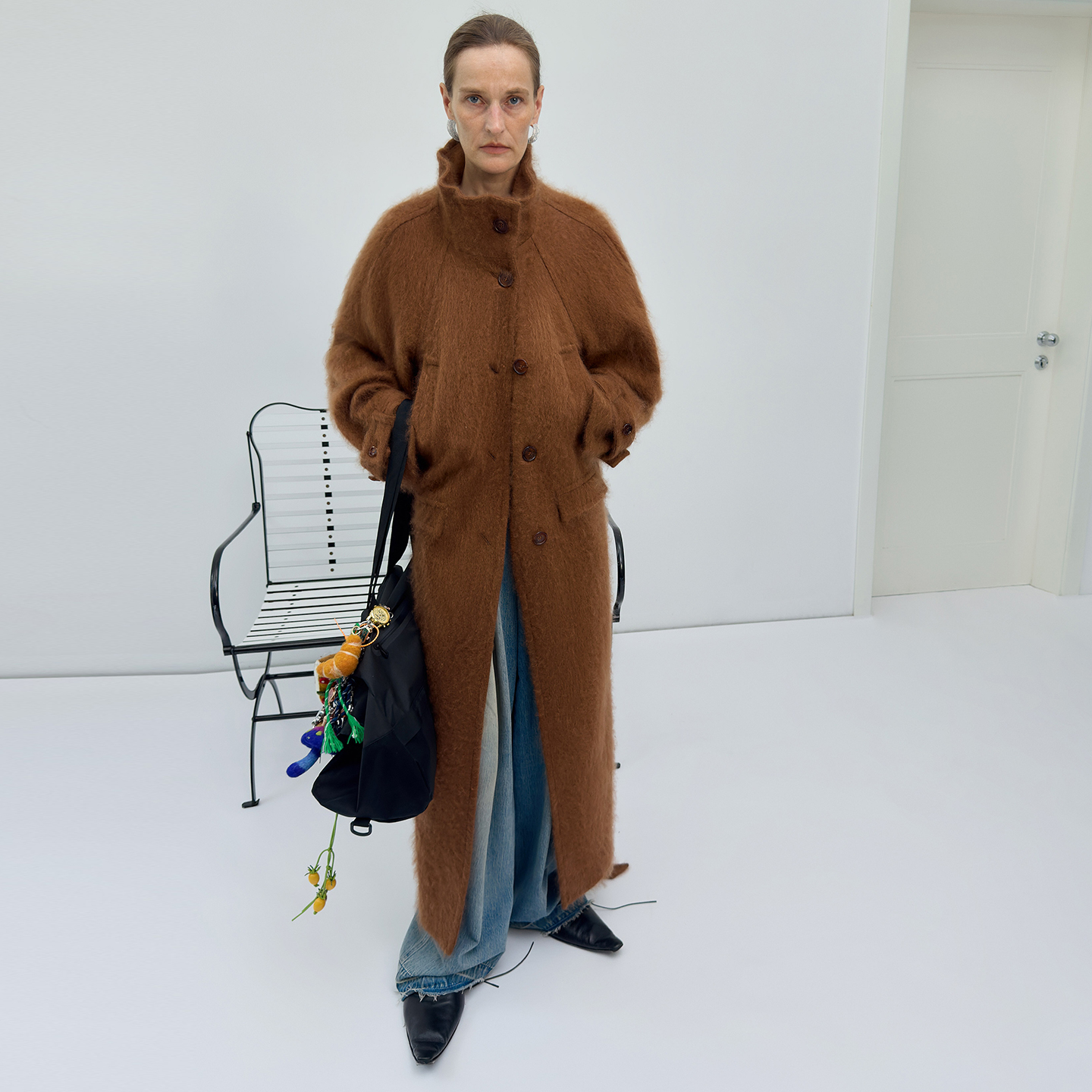 N·MORE设计师品牌 25冬季新款 栗棕金立领羊绒拉绒长款大衣