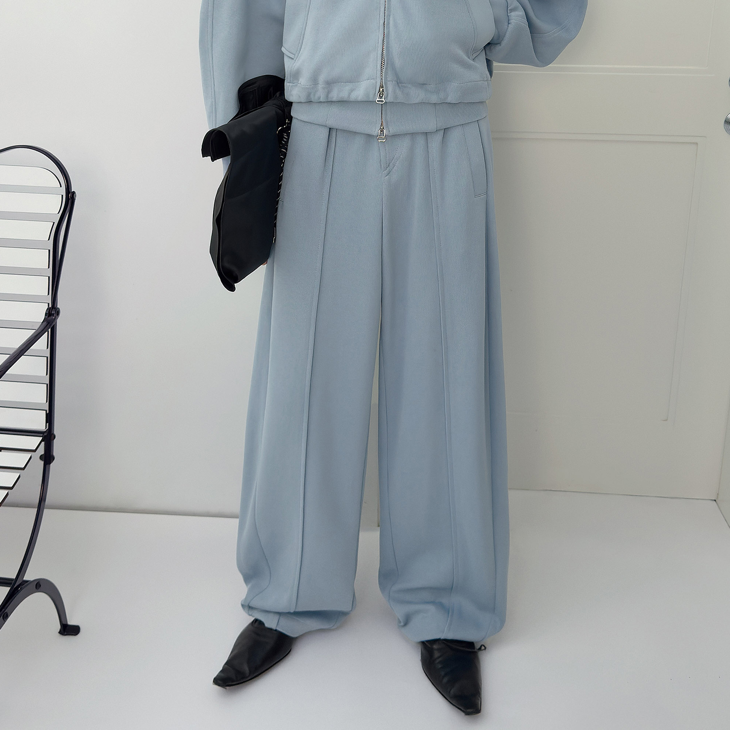 NMORE设计师品牌 25秋季新款 冰川蓝松紧腰褶裥卫裤