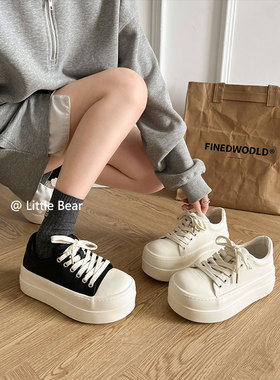小熊出走增高6cm厚底圆头小白鞋女百搭ins休闲松糕奶白色面包板鞋