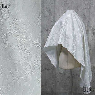 立体白色线性植物提花布料肌理刺绣旗袍外套西装西服裙设计师面料