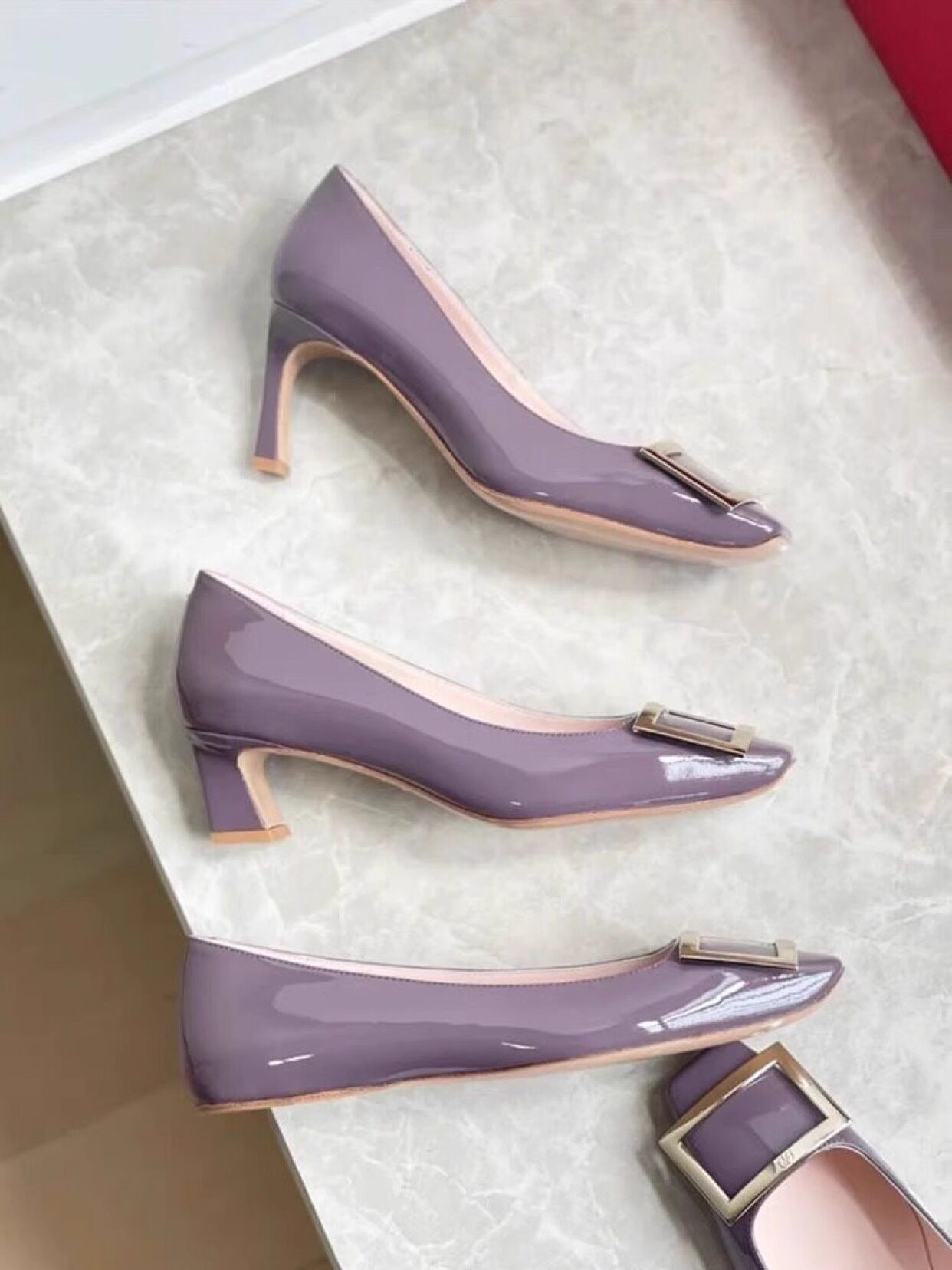 法式真皮方扣粗跟高跟鞋女2025年春季新款鸢尾紫方头平底中跟单鞋