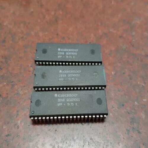 议价XC68HC805C4CP  正品电子器件芯可维修