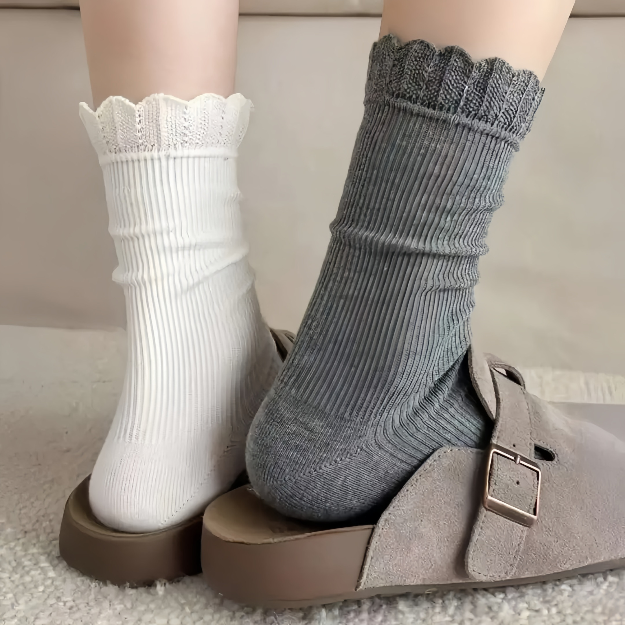 秋棉纱线木耳边无骨花边中筒袜