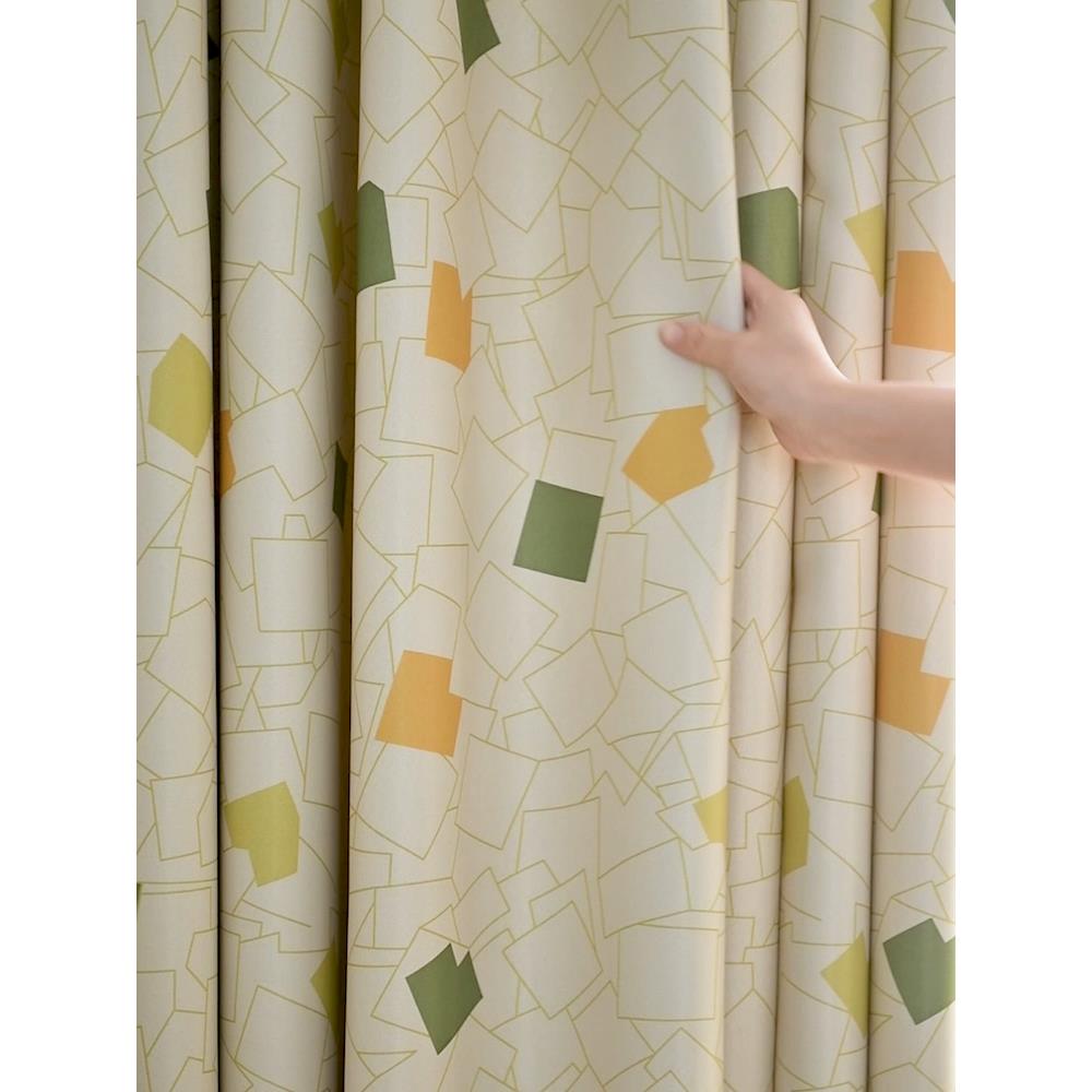 新款成品遮光印花布料田园儿童卧室遮阳隔热防晒定制短挂钩窗帘布