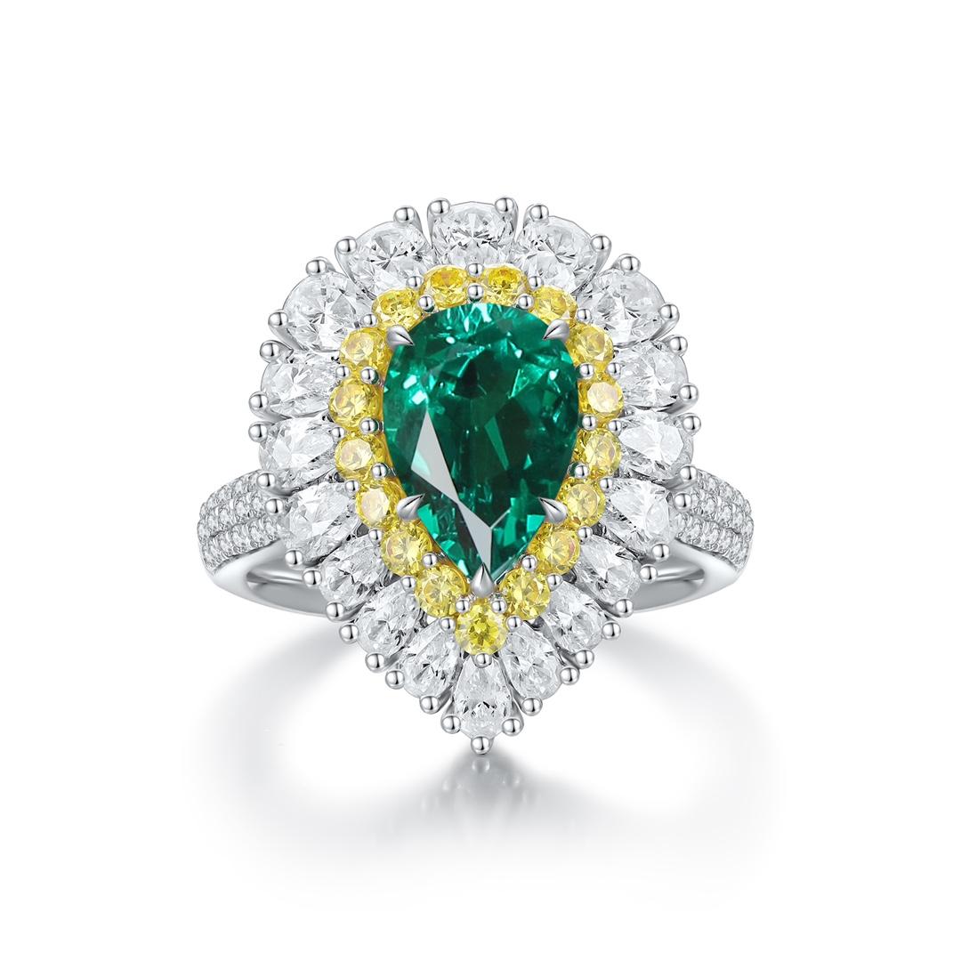 s925纯银培育祖母绿戒指女主石：1.8ct 副石：4.69ct 总重：6.9g