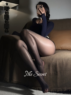 绫觅MeSecret极光640针油亮黑丝窄边马油无缝深裆油光丝袜