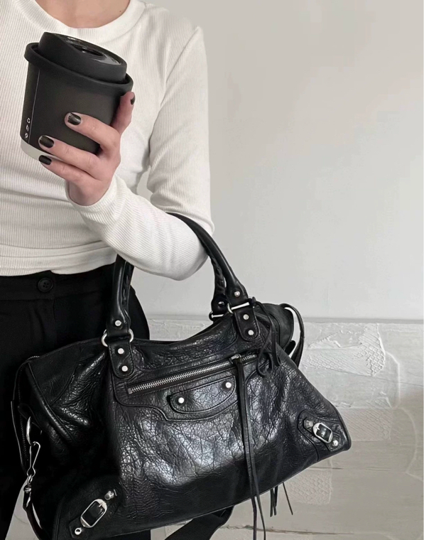 2026新款辣妹单肩腋下包通勤斜挎托特大包,箱包皮具/热销女包/男包,腋下包,淘宝优惠券,粉丝福利购,淘宝优惠卷