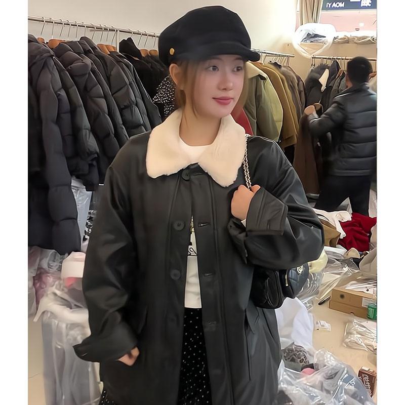 2025年冬季新款皮毛一体大衣