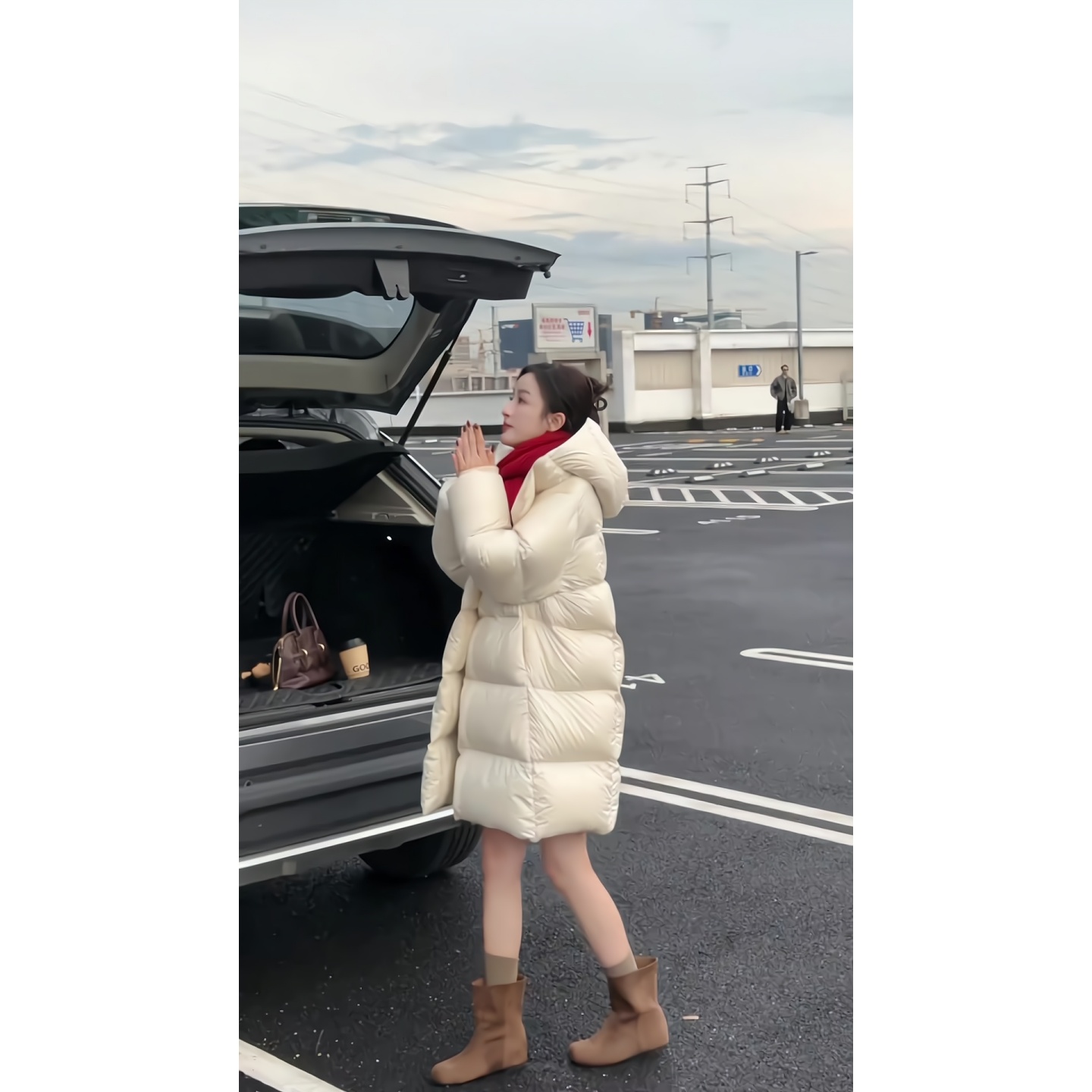 超百搭韩系超轻保暖羽绒服