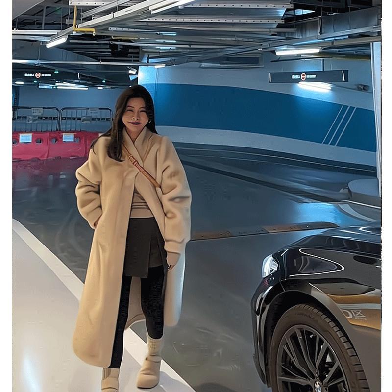 2025冬季新款时尚设计感保暖外套