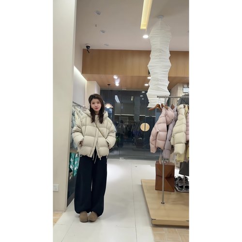 2025冬季连帽加厚女羽绒服