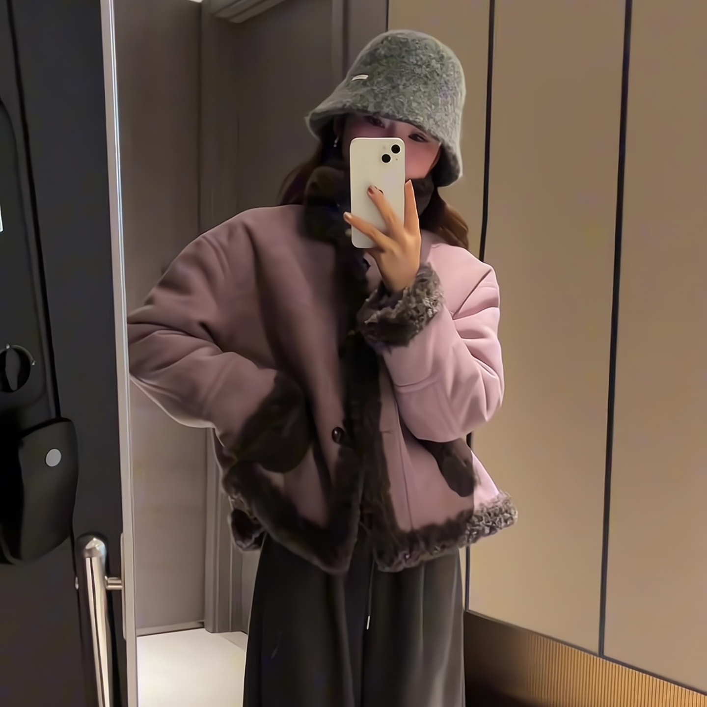 韩系皮毛一体加厚保暖羊羔毛外套