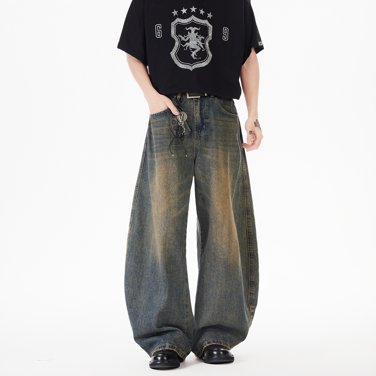现货A412-DM394-P58-限88-复古蓝弯刀廓形牛仔裤，男装牛仔裤，电商A412
