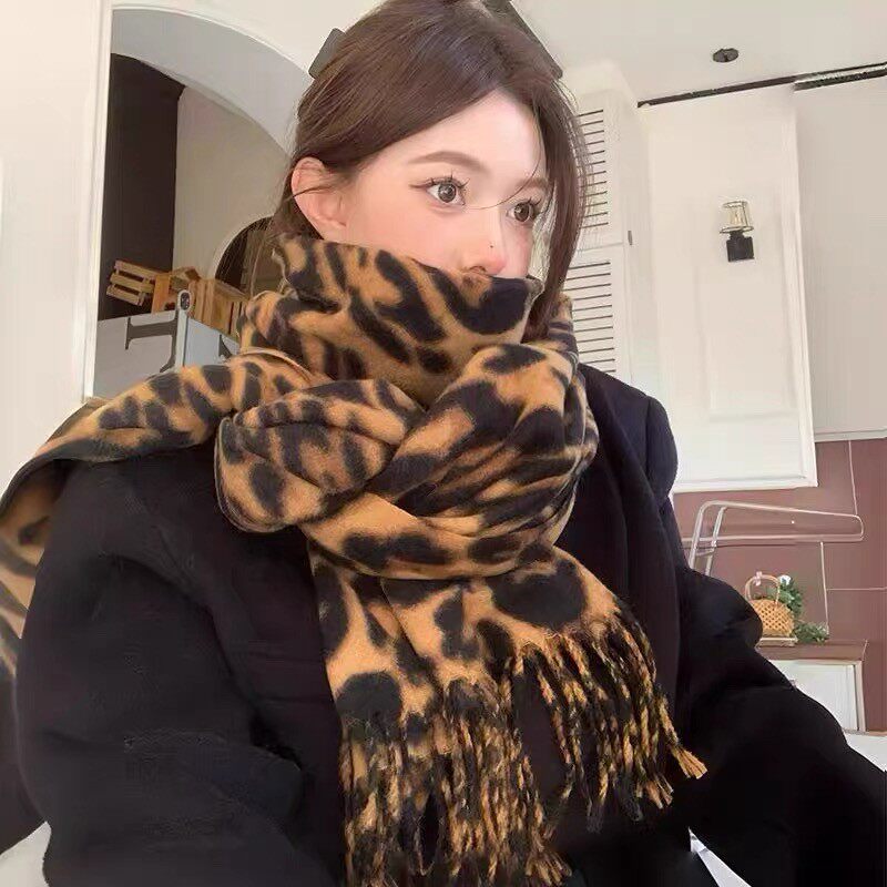 Scarf2025围巾女款爆款新韩版经典百搭豹纹保暖加厚时尚网红围脖